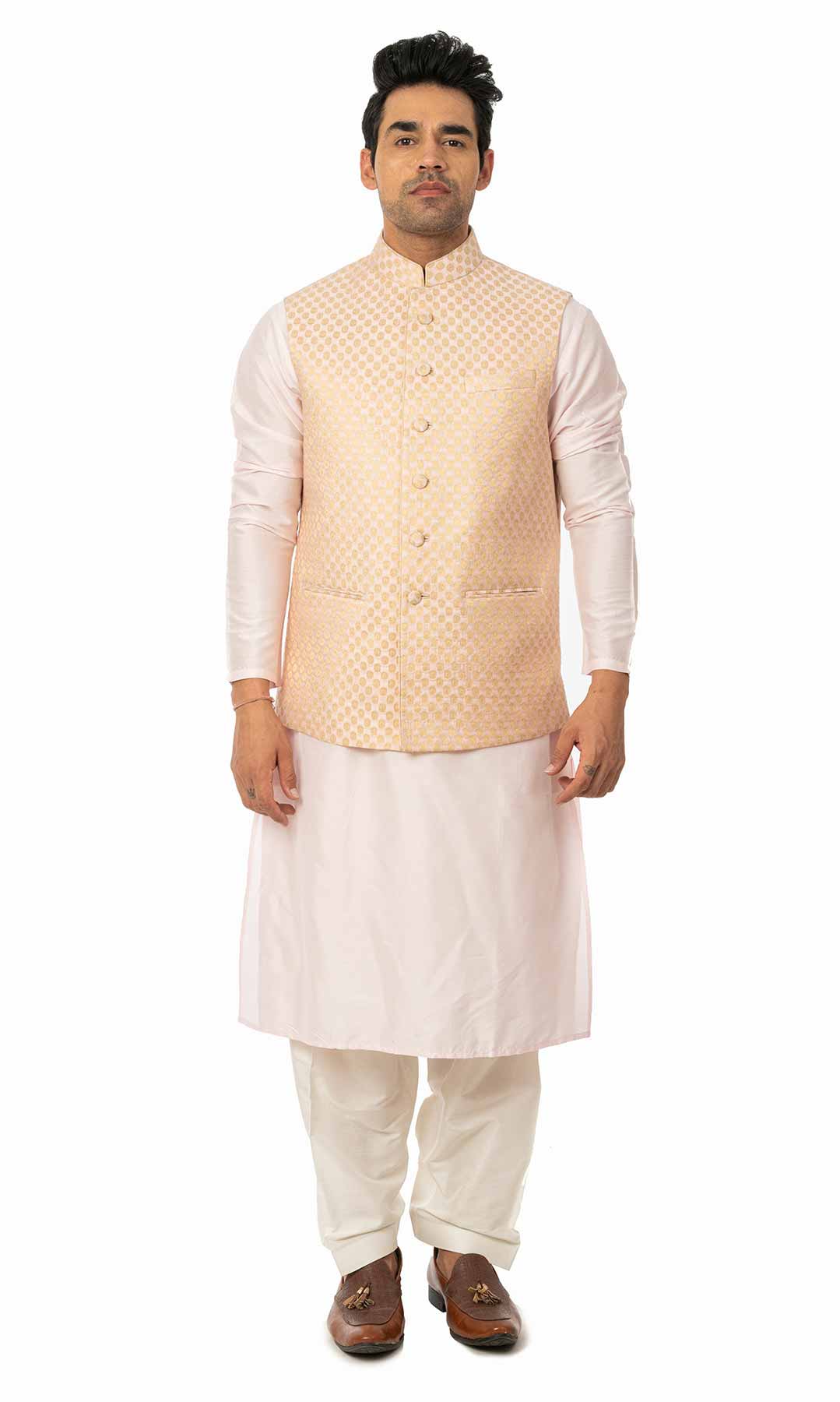 Powder Pink Cotton Silk Kurta Set With Peach Nehru Jacket - Viraaya By Ushnakmals