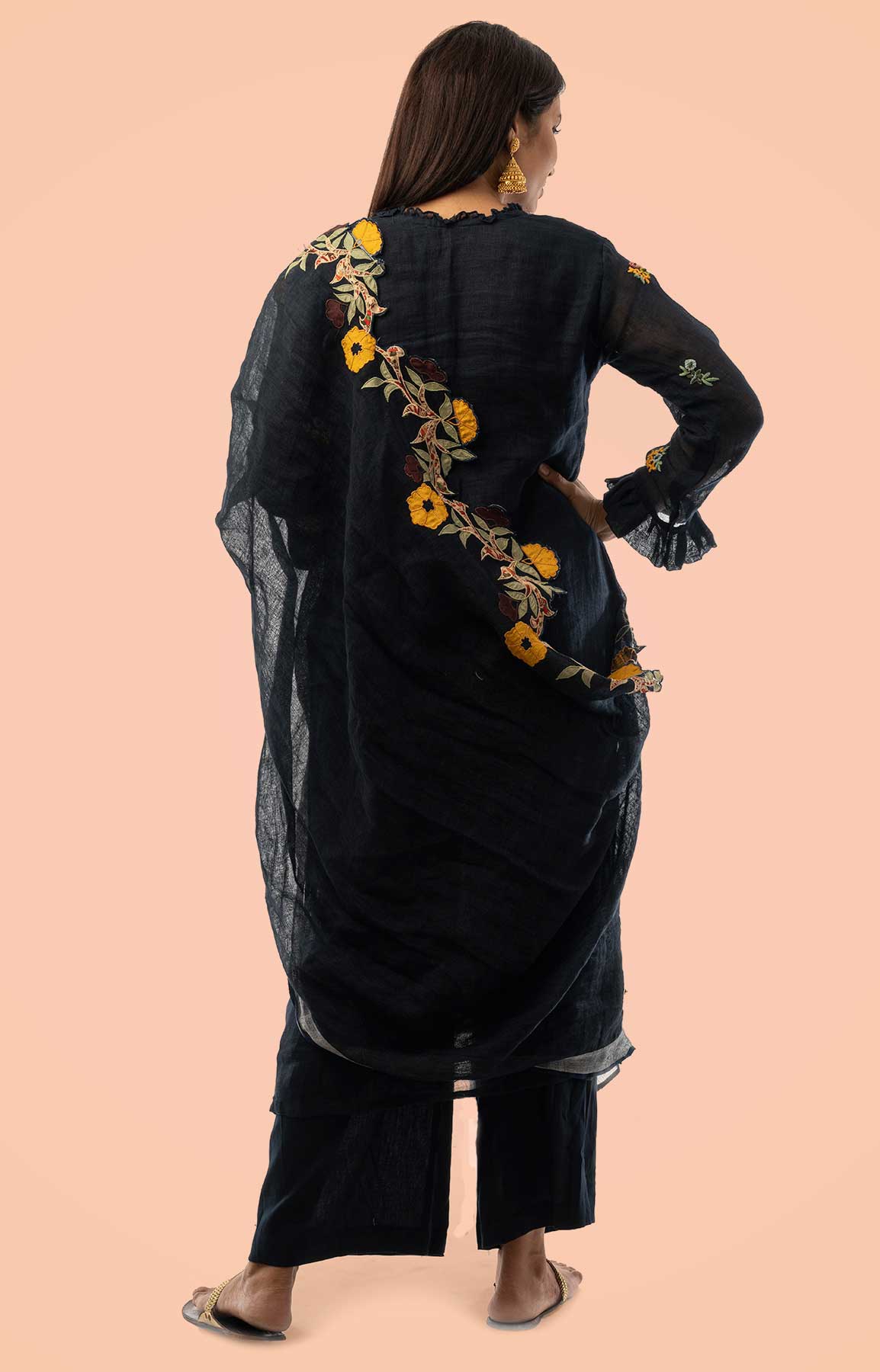 Navy Blue Linen Suit With Applique Cutwork Linen Duppatta – Viraaya By Ushnakmals