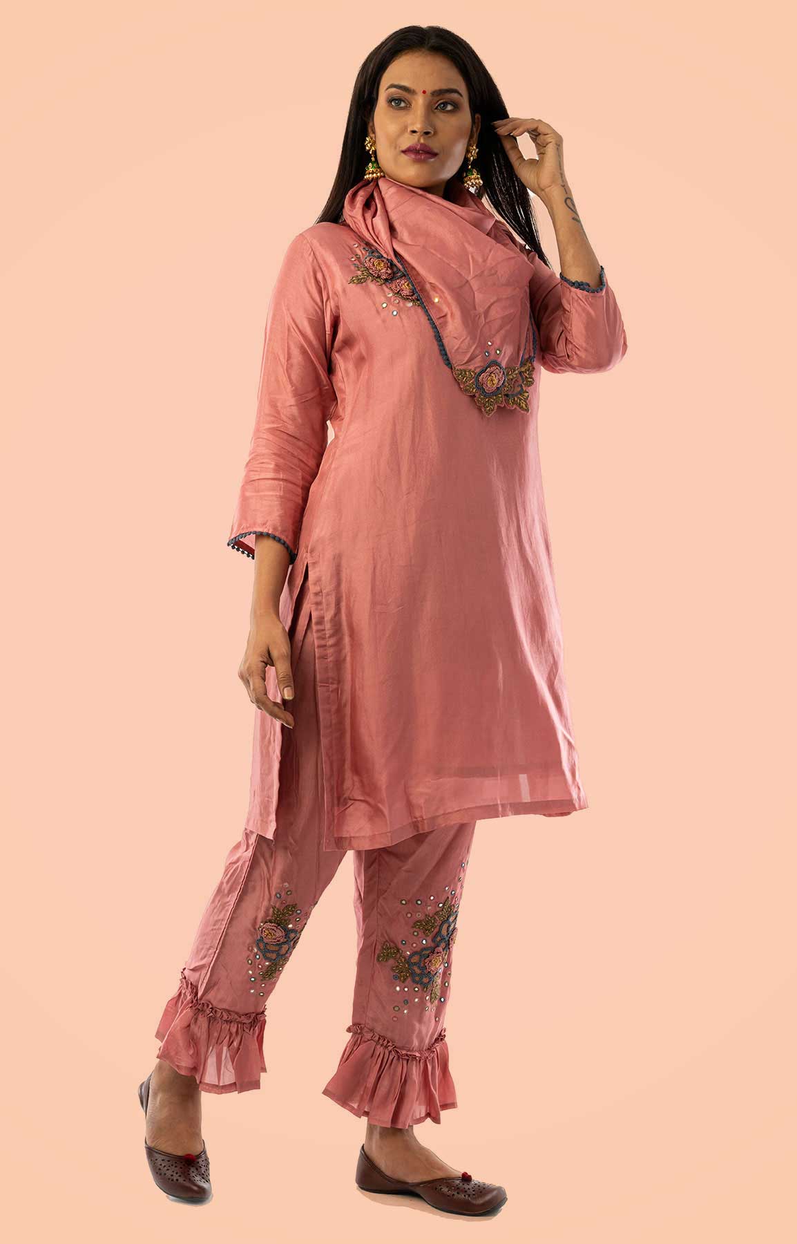 Coral Pink Uppada Silk Suit With Resham Work Paired With Scarf – Viraaya By Ushnakmals